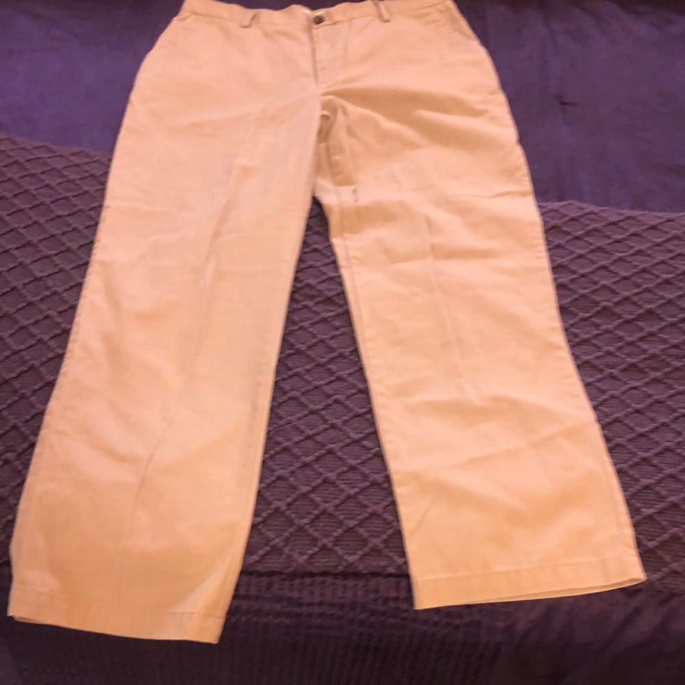 Men’s khakis